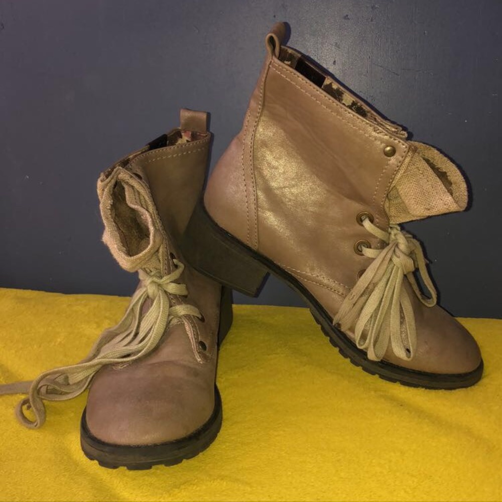 boots